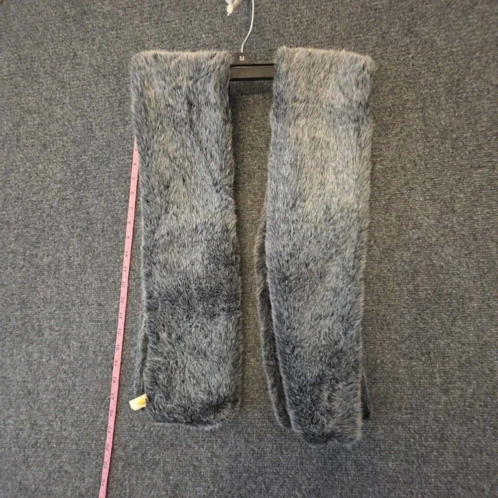Preston & York Faux Fur Scarf Womens One Size Gray Satin Lined Neck Warmer 1pc
